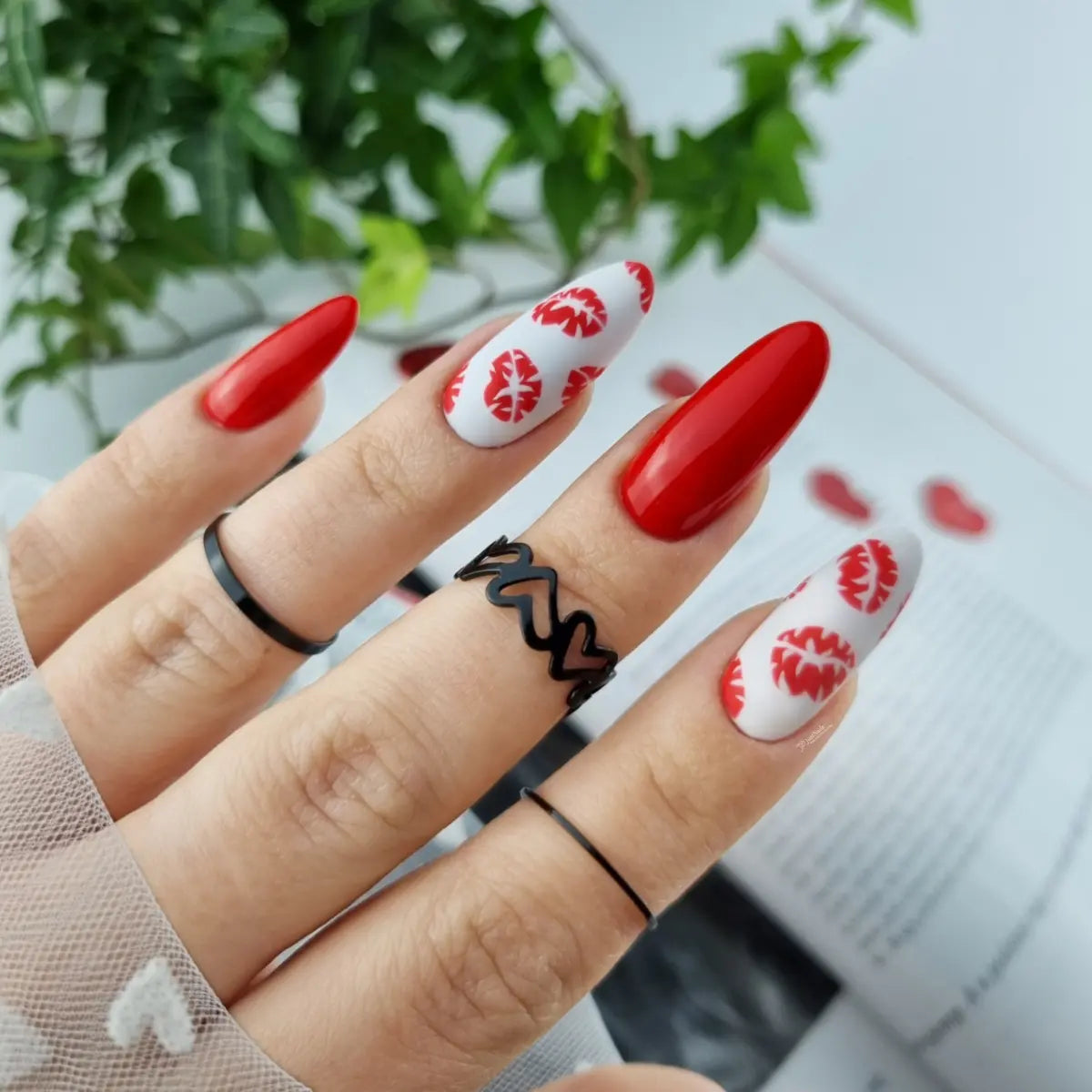 Yoshi Passionate Love Gel Polish 6 ml – 613