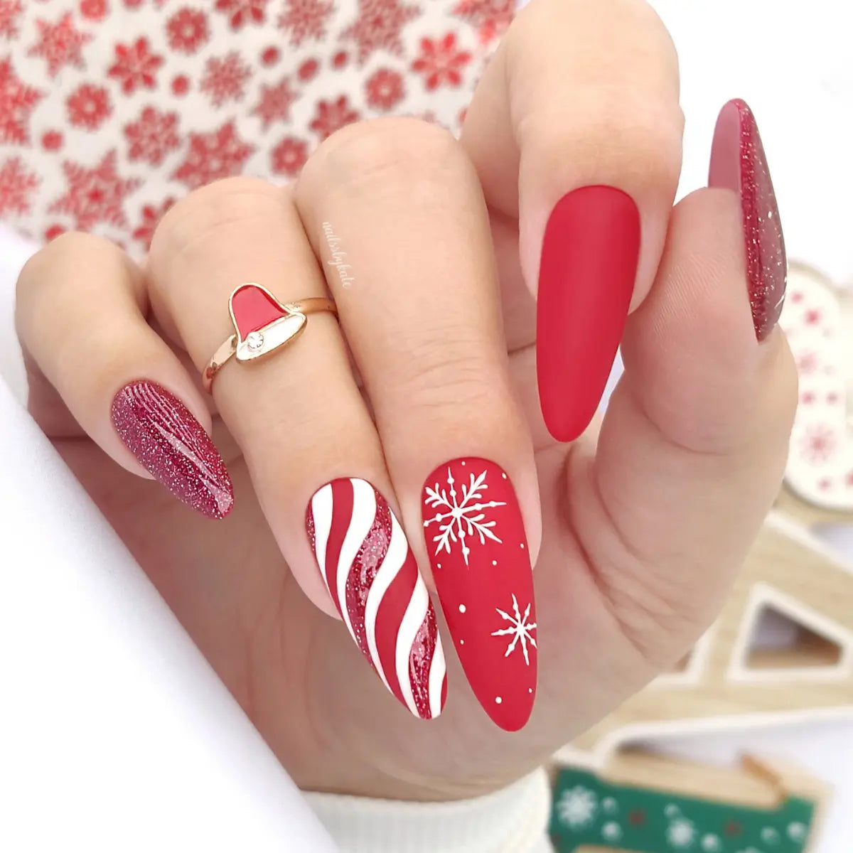 Yoshi Aurora Night Gel Polish 6 ml – 525