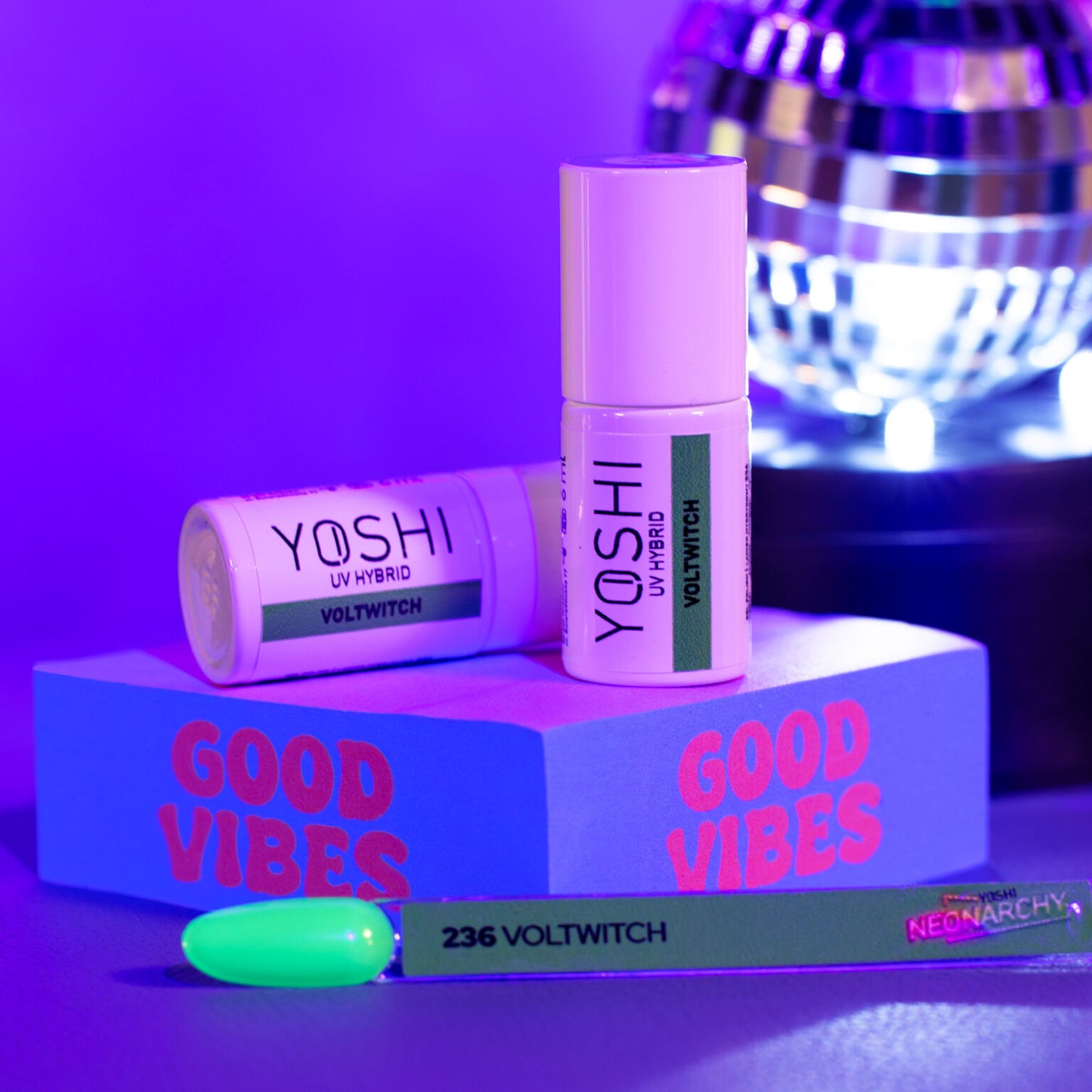 Yoshi Voltwitch Gel Polish 6 ml – 236