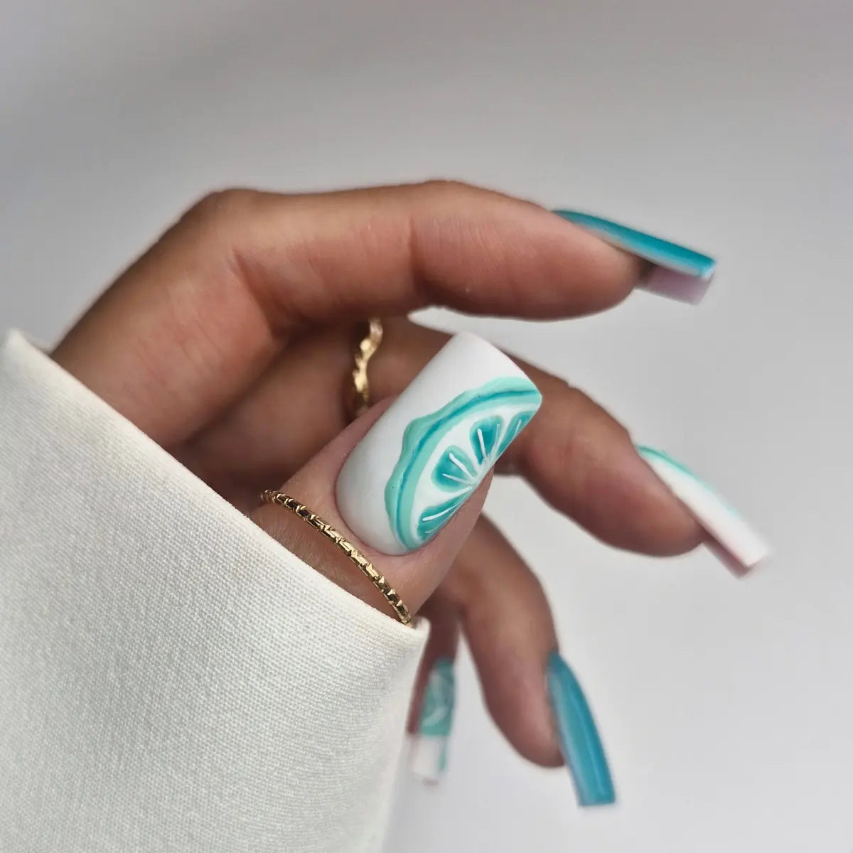 Yoshi Noisequeen Gel Polish 6 ml – 237