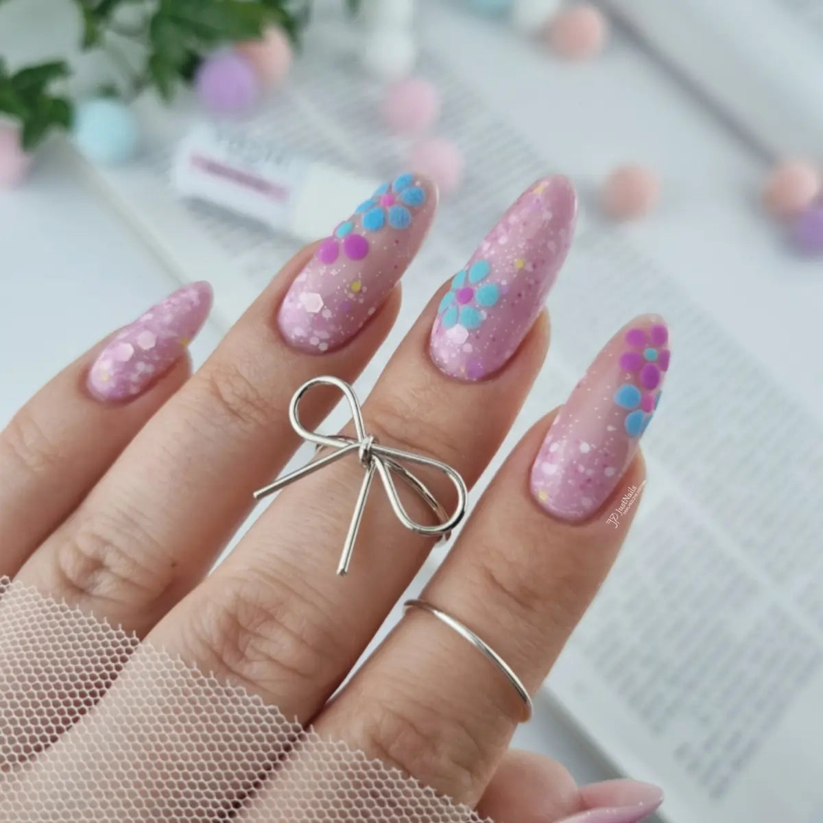 Yoshi Cherry Pop Gel Polish 6 ml – 721