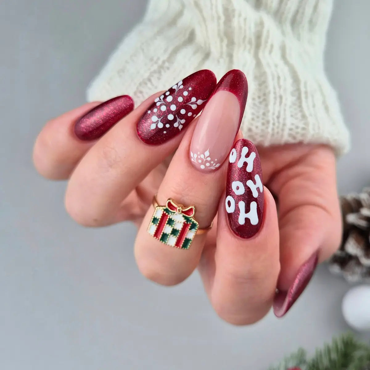 Yoshi Santa Claws Gel Polish 6 ml – 252