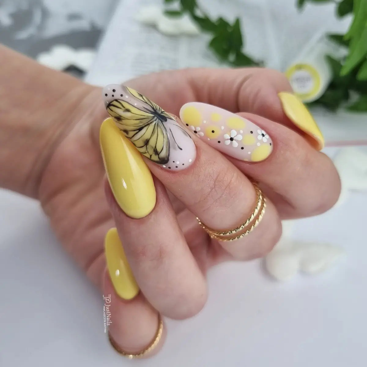 Yoshi Joy Gel Polish 6 ml – 711