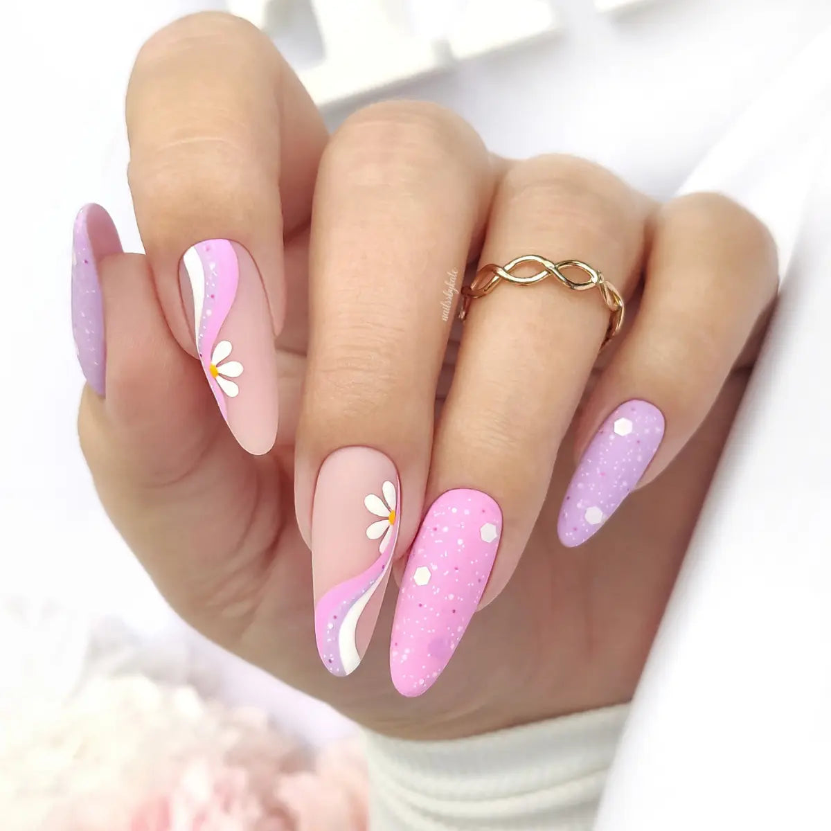 Yoshi Cherry Pop Gel Polish 6 ml – 721