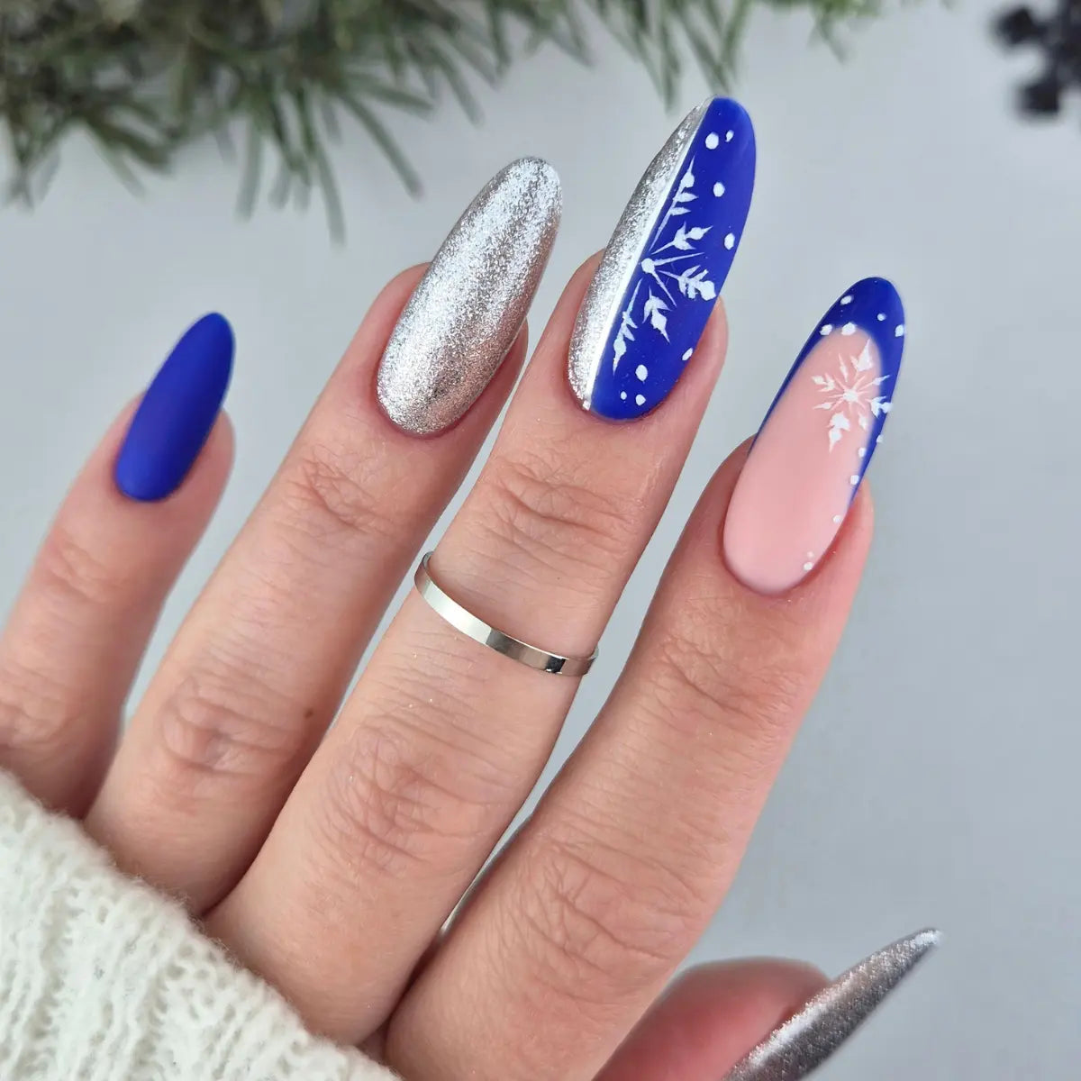 Yoshi Into The Abbys Gel Polish 6 ml – 305