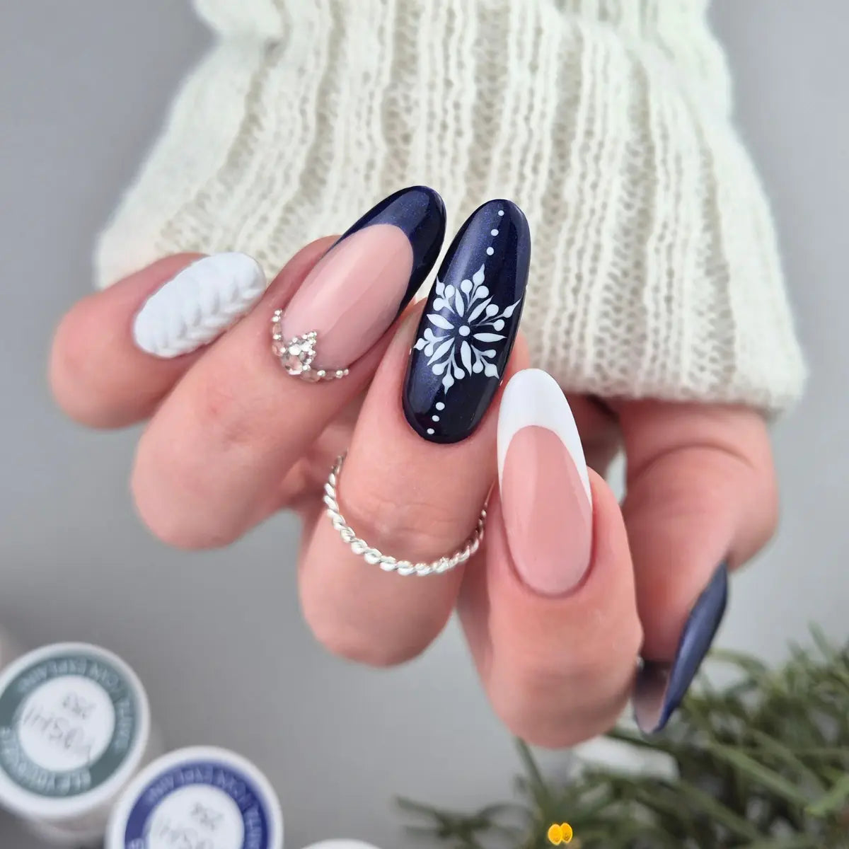 Yoshi Mr Snowman Gel Polish 6 ml – 608