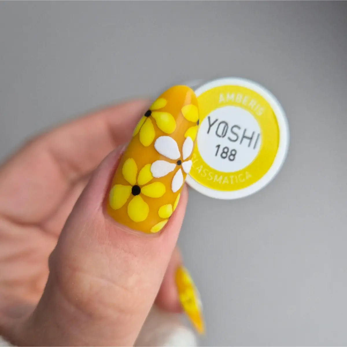 Yoshi Amberis Gel Polish 6 ml – 188
