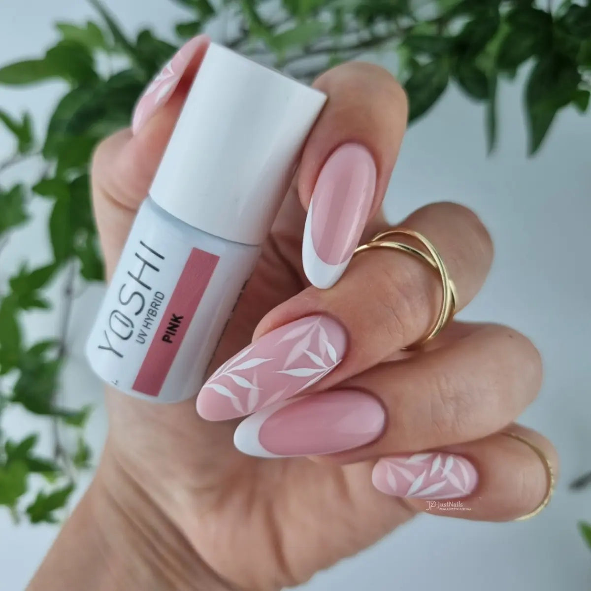 Yoshi French Pink Gel Polish 6 ml – 004