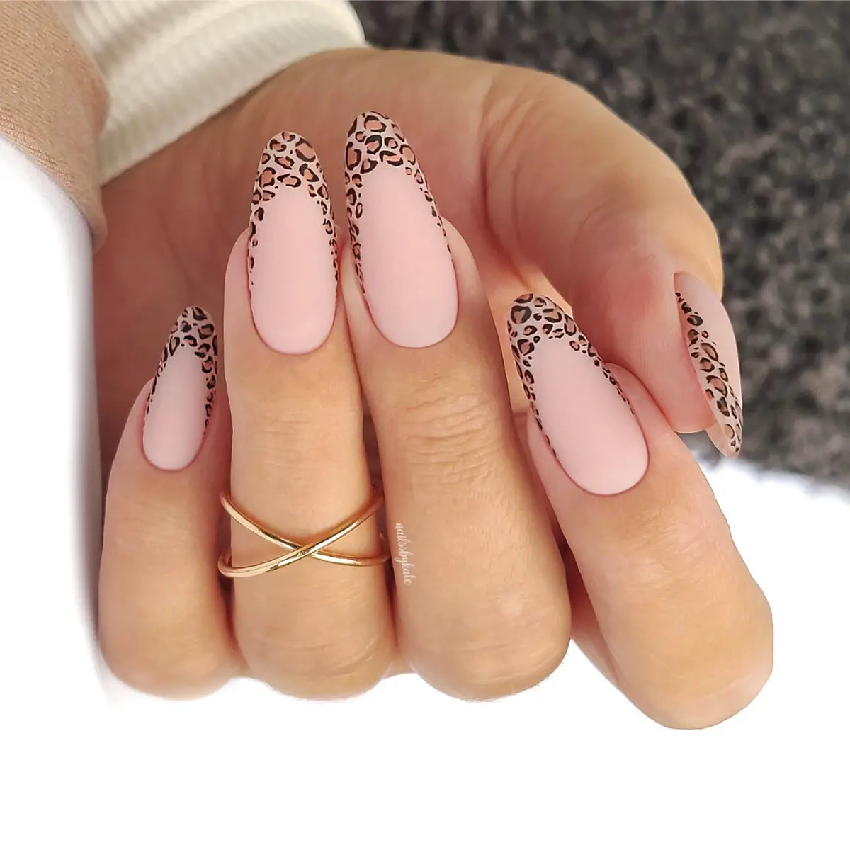 Yoshi Nomad Journey Gel Polish 6 ml – 136