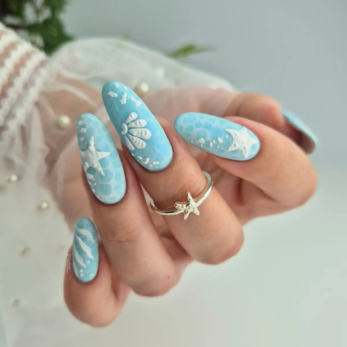 Yoshi Be Like Miko Gel Polish 6 ml – 223